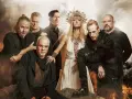 Le groupe de metal In Extremo, avec sa reine et ses guerriers, prêt à prendre le subway to Sally.