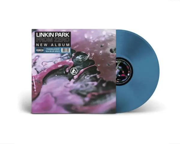 Vinyle bleu translucide de l'album "From Zero" de Linkin Park. Un nouvel ajout à la collection des albums de Linkin Park.